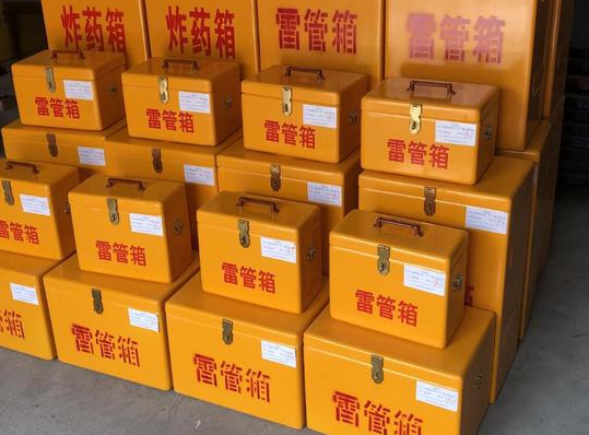 塔洋镇玻璃钢雷管箱的使用寿命一般是多少？